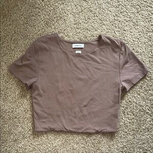 Aritzia Contour Crew Cropped T-Shirt